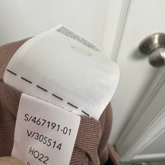 Athleta Brooklyn Mid Rise Ankle Pant Women's Size 8 Brown Athletic Slacks - Picture 9 of 9